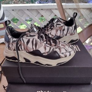 Roberto cavalli pelle tiger shoes size 8 mens